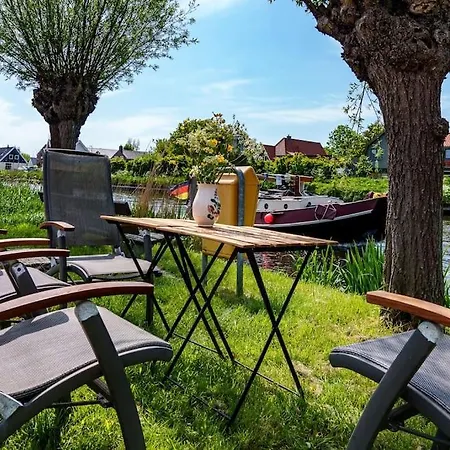 Avondzon In Romantische Stolpboerderij * Warmenhuizen