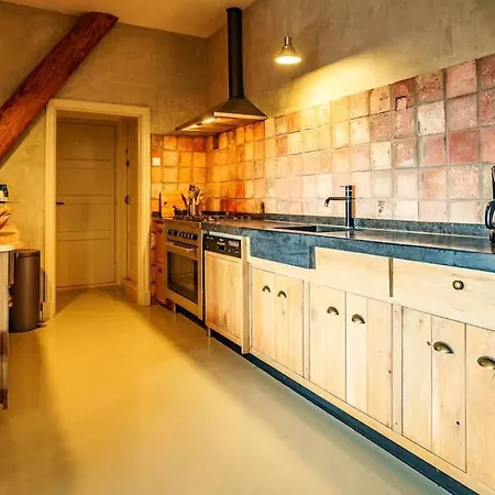 Apartment Avondzon In Romantische Stolpboerderij *