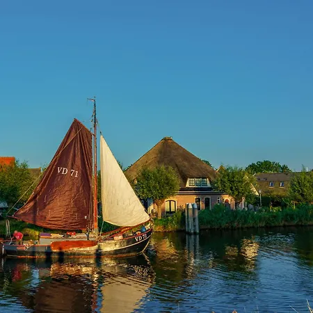 Avondzon In Romantische Stolpboerderij *